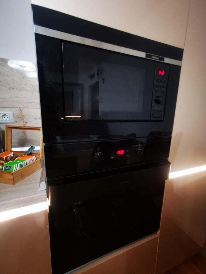 Luxury Apartment. 10 Minutes Taxi Ride To Center Timisoara Exterior foto